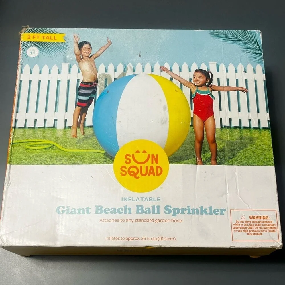 Sun Squad Inflatable Giant Beach Ball Sprinkler Kids (36